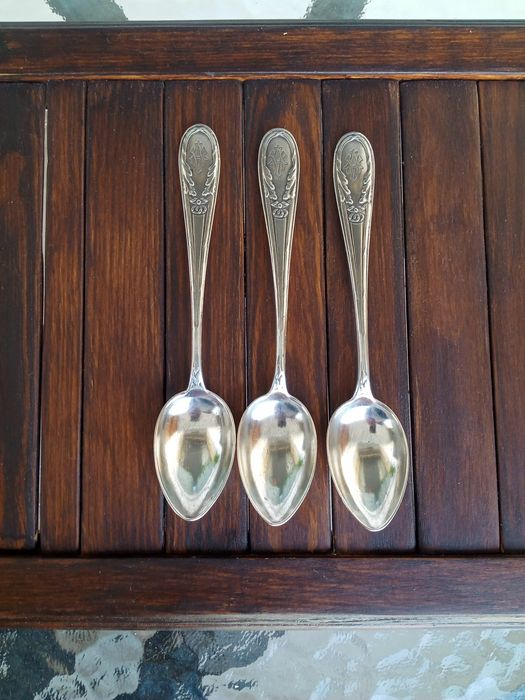 Trzy łyżeczki Piotr Łątkowski próba 800, sygnatura 20-1931 rok