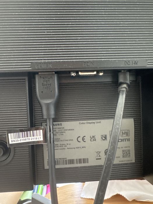 Samsung Space Monitor 27" (LS27R750Q)