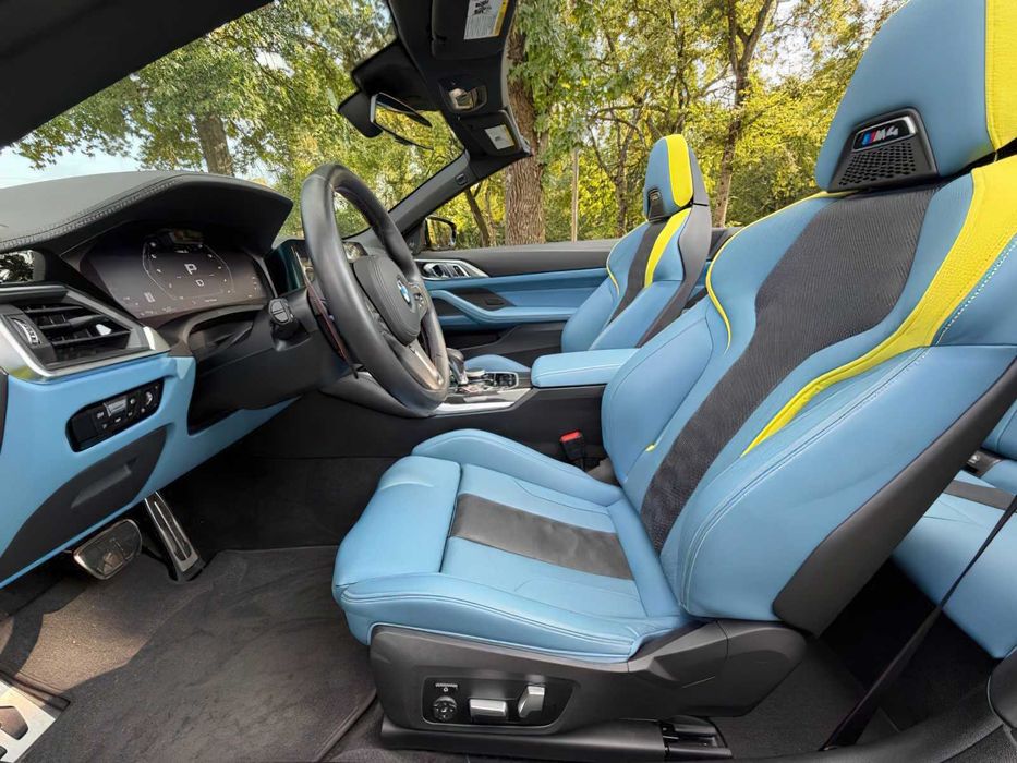 BMW M4 Competition      2022