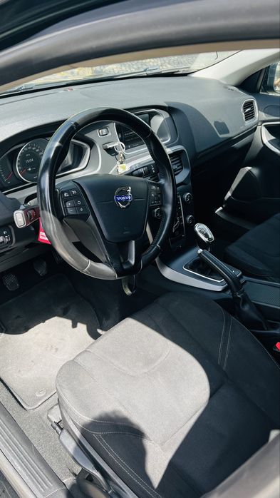 Volvo V40 1.6 Momentum