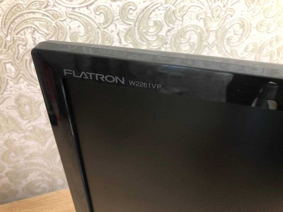Моніто LG Flatron W2261VP-PF