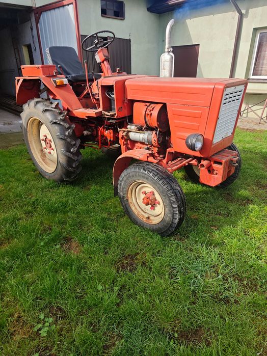 Traktor Władimirec T 25
