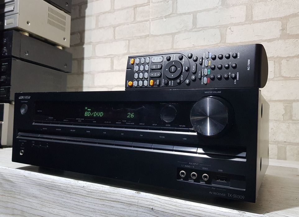 Пульт!5.1AV ресивер Onkyo TX-SR309,5х100Вт,HDMI,USB,3D,б/у з Німеччини