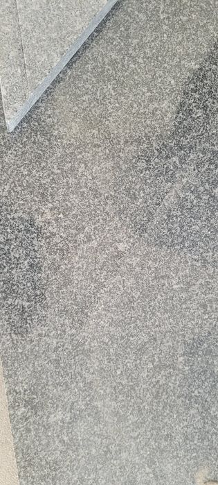 Parapety z kamienia