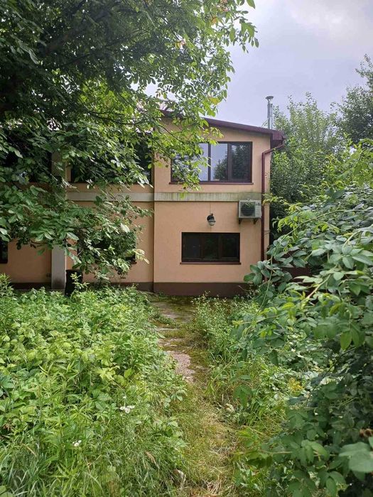 СДАЕМ долгосрочно дом 145 м кв + 10 соток участок Оболонь, Киев !!