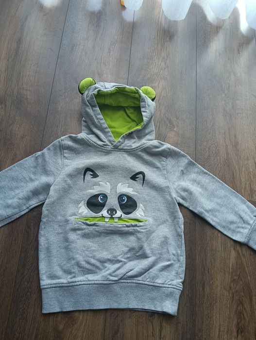 Bluza z kapturem rozm. 110