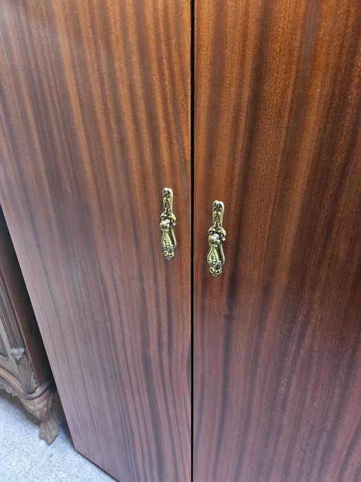 Armário de duas portas - Bom estado geral