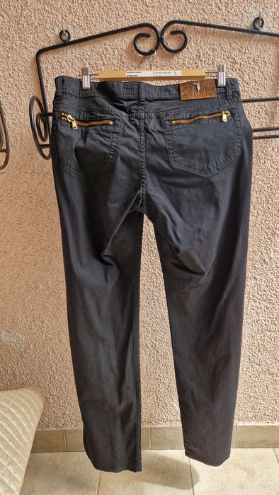 Damskie SPODNIE Trussardi czarne rozmiar 38