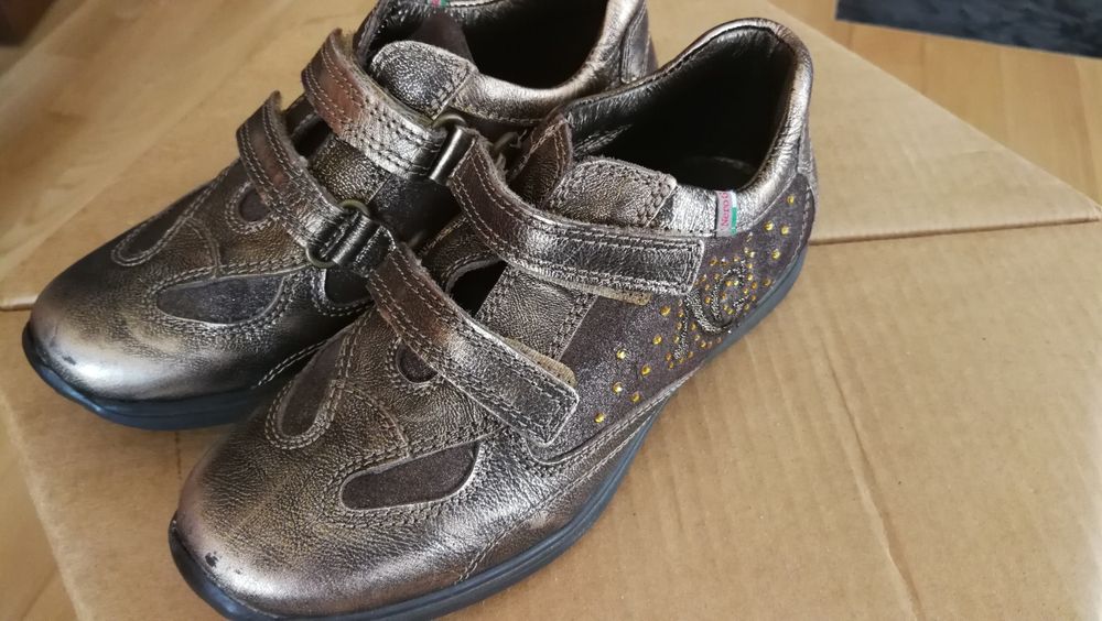 Adidasy, półbuty skóra rozm 30