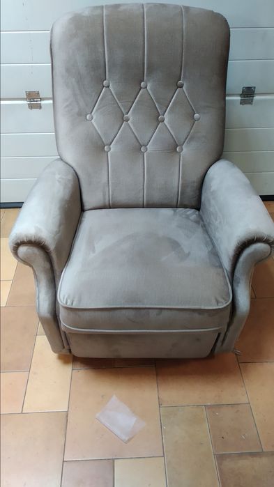 Tapicer,usługi tapicerskie,tapicerowanie