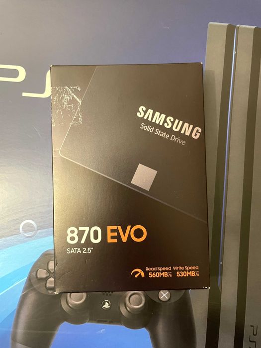 PlayStation 4 Pro Completa + 15 jogos