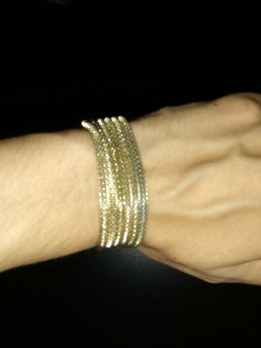 Pulseira em vários tons de dourado