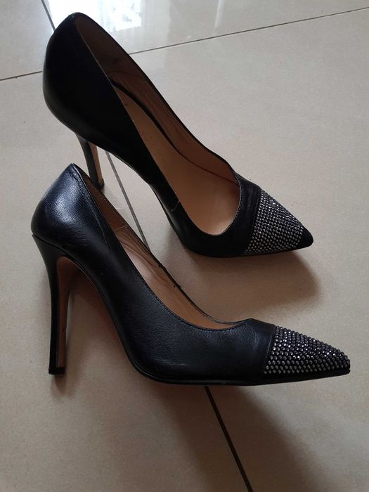 buty na wysokim obcasie