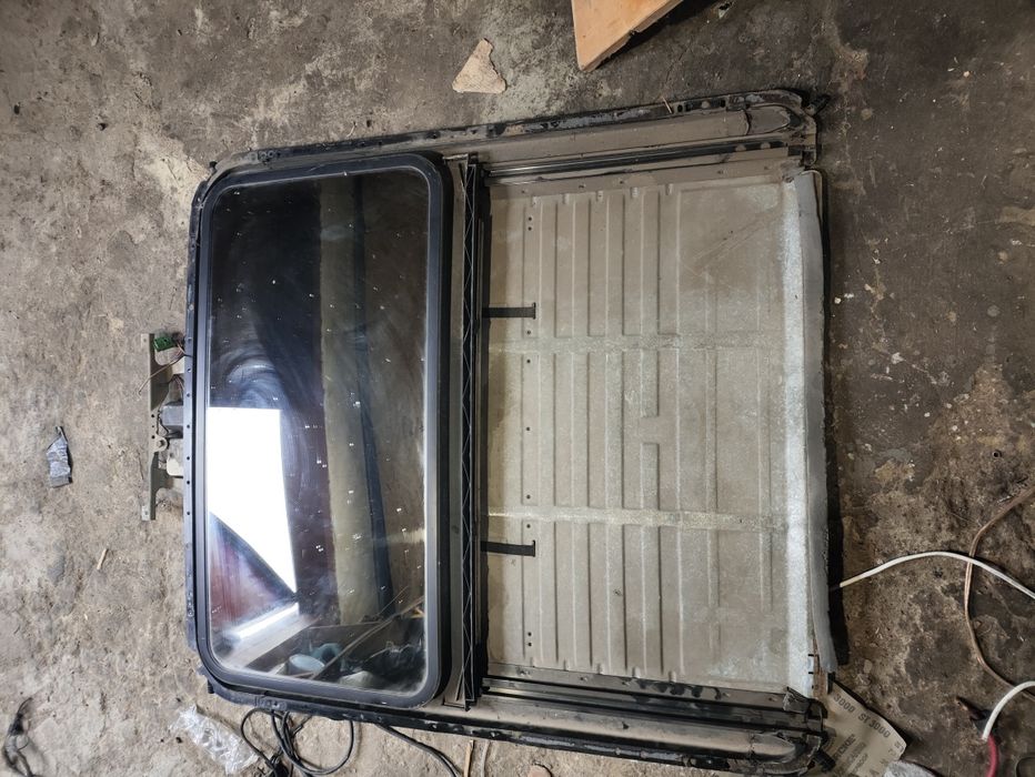 Люк Опель вектра а