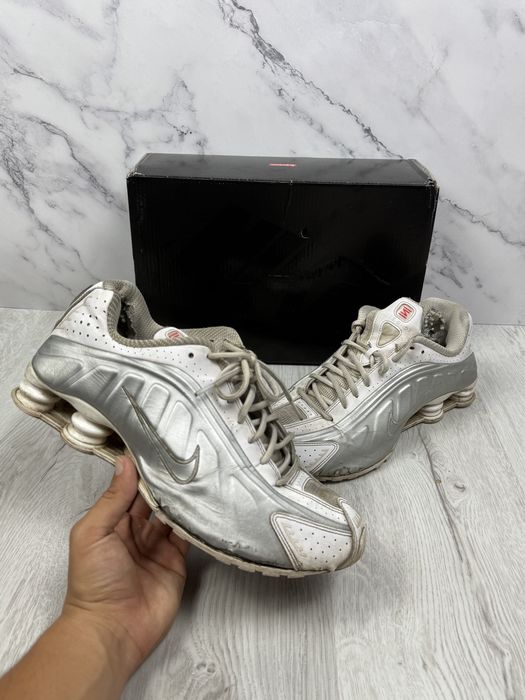 Nike Shox r4 metallic silver 43