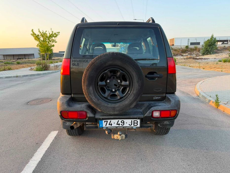Ford Maverick 2.7 TD 4x4 / Nissan Terrano II – 1997
