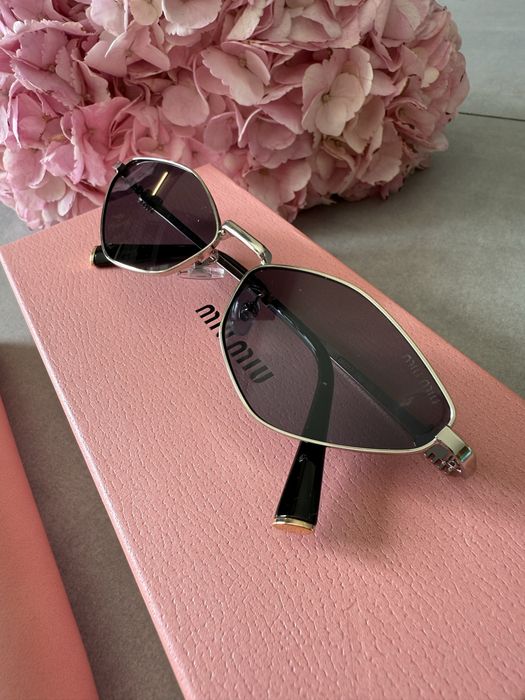 Жіночі сонцезахисні Окуляри MiuMiu нові графіт