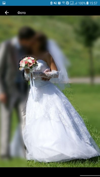 Продам свадебное платье своё.
