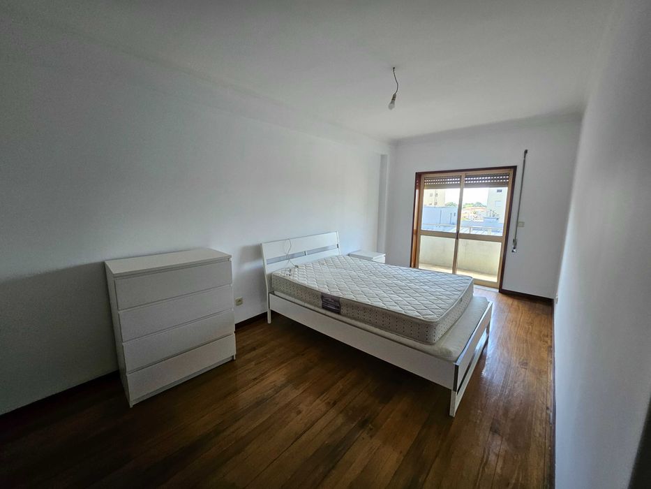 Arrenda-se Apartamento T2 São Vicente