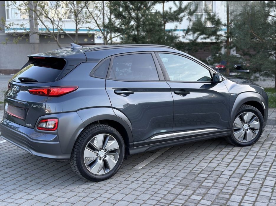 Аренда электроавтомобиля под такси Одесса,  пробег 400км на 1-м заряде