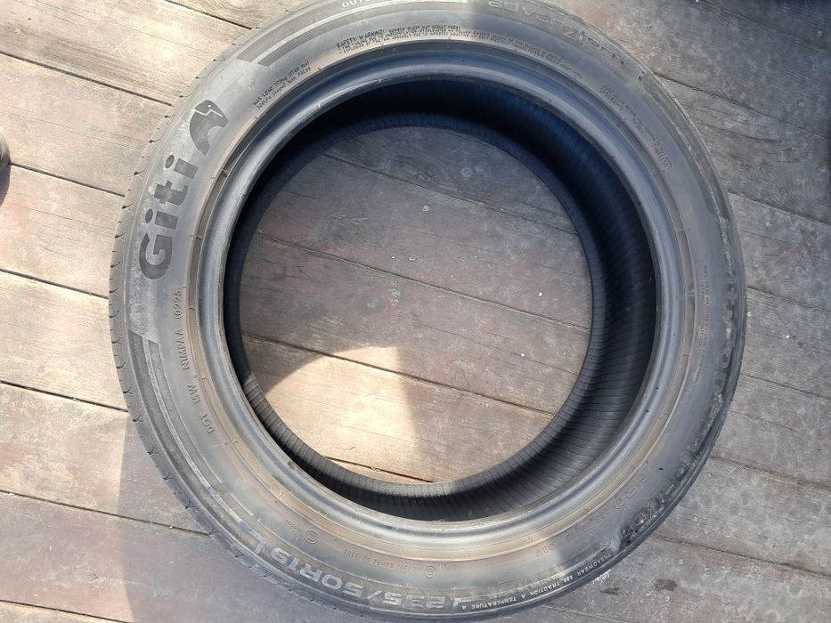 Giti GitiControl P10 PRO 235/50 R19 99V 4шт