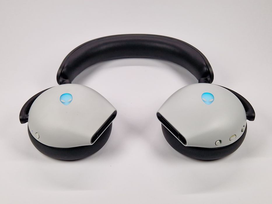 Навушники Dell Alienware AW920H Lunar White Gaming Headset