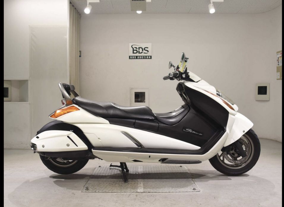 Свіжак з Японії! Gemma250!