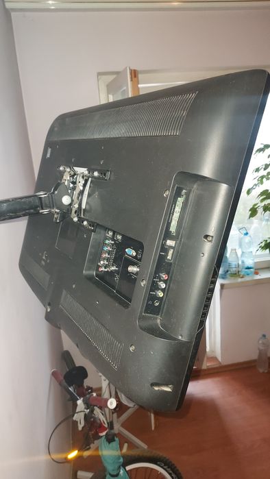 Телевизор Thomson 32"