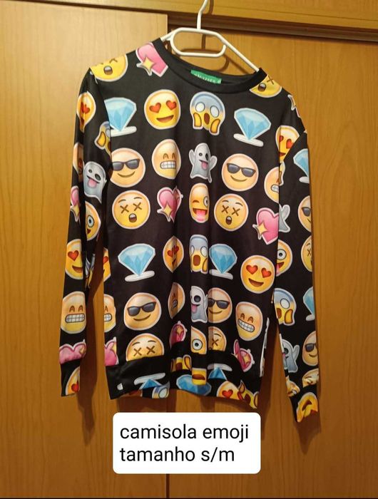Roupa de senhora cada peça 6 euros