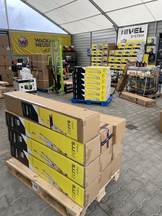 Nivel System SJJ32 Aluminiowy statyw z wysięgnikiem ,3,2 metra  nowy, FV