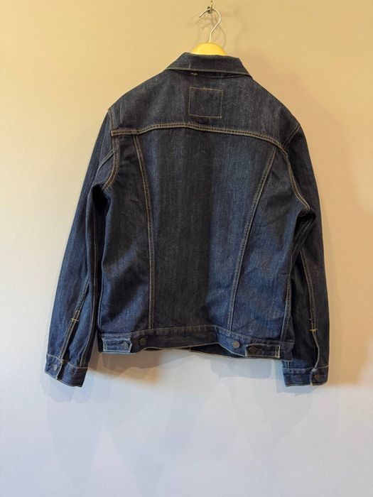 Джинсовая куртка levis