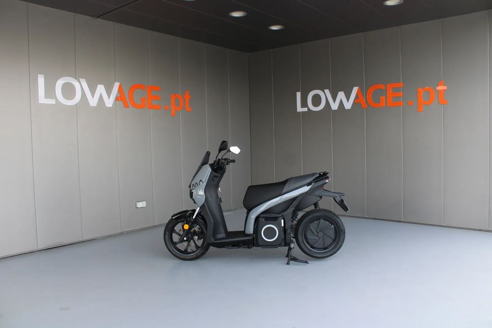 SEAT MÓ 50
