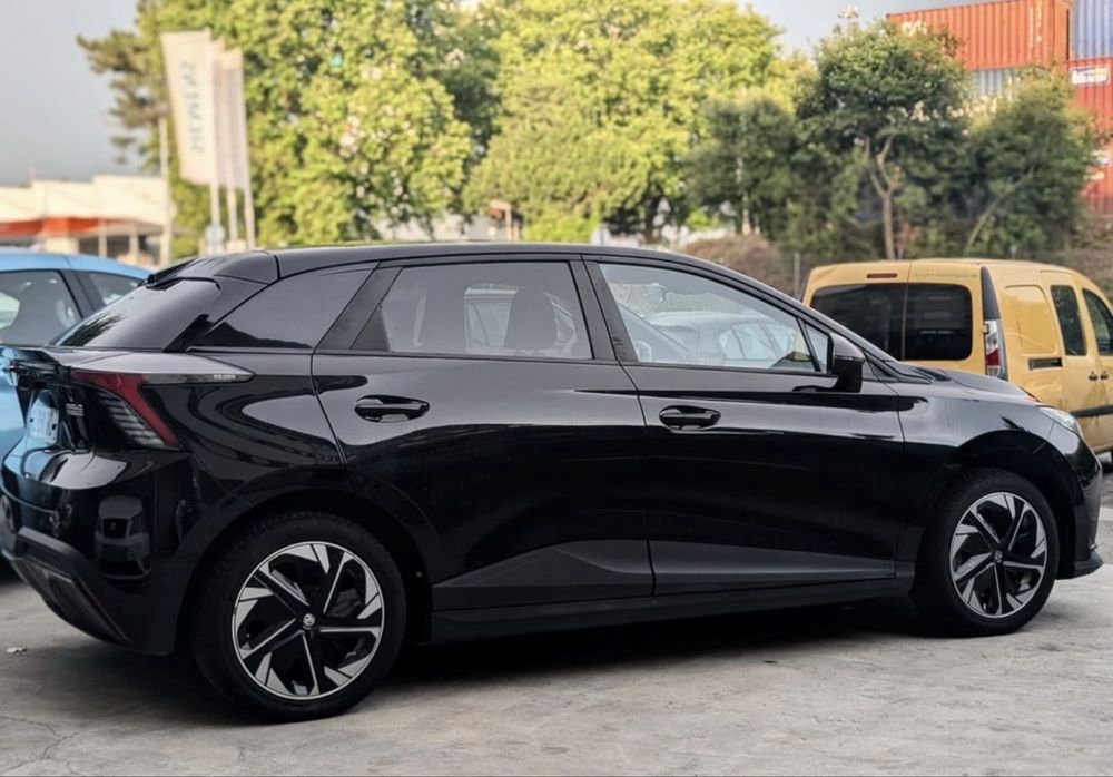 MG MG4 64 Kwh Comfort