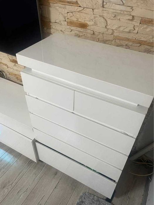 Komplet mebli do salonu.