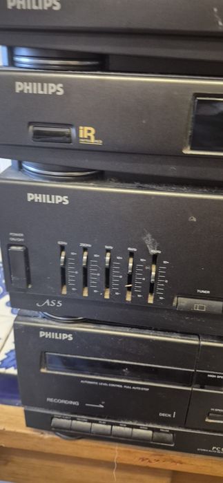 Aparelhagem Philips.