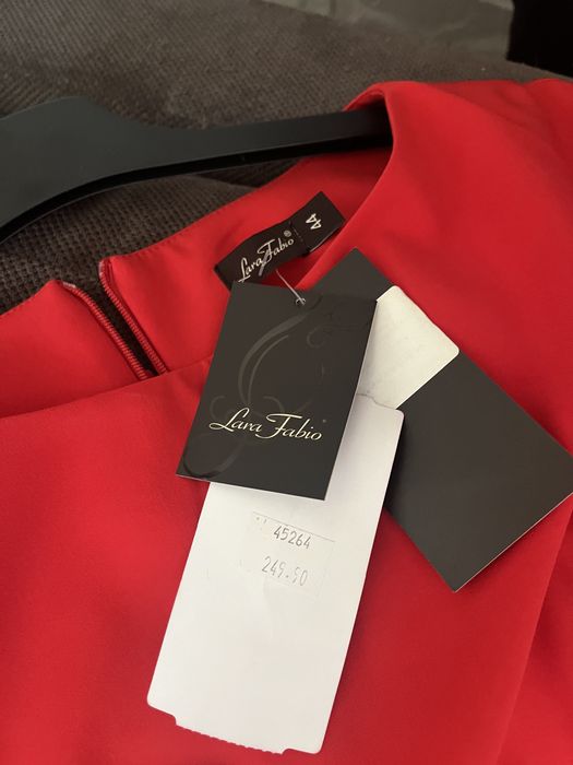 Czerwona sukienka nowa