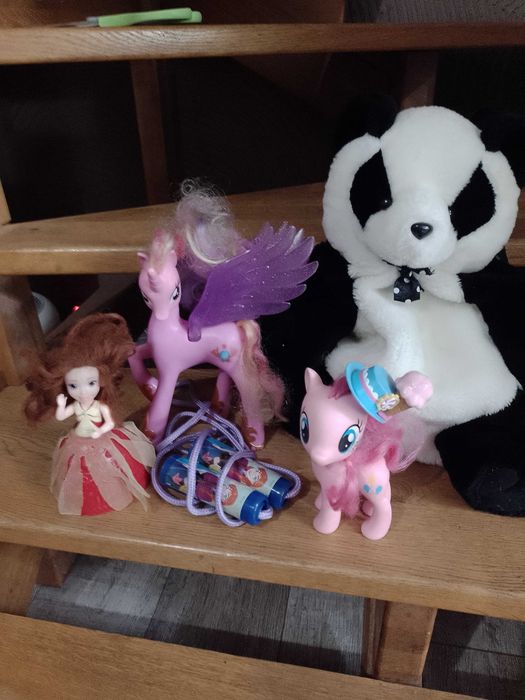 Zestaw zabawek Hasbro Pony i inne plecak 5szt