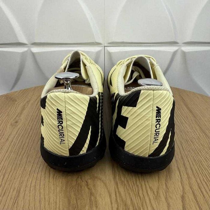 Оригінальні футбольні сороконіжки nike mercurial Vapor 15 Club, 40