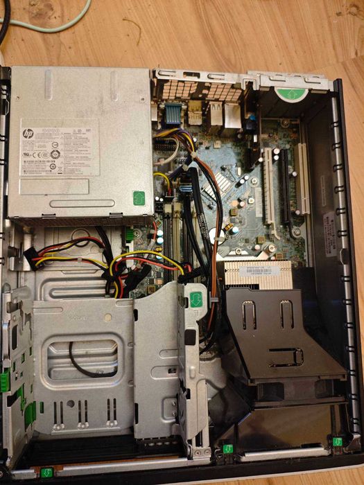 HP Compaq 8200 Elite SFF