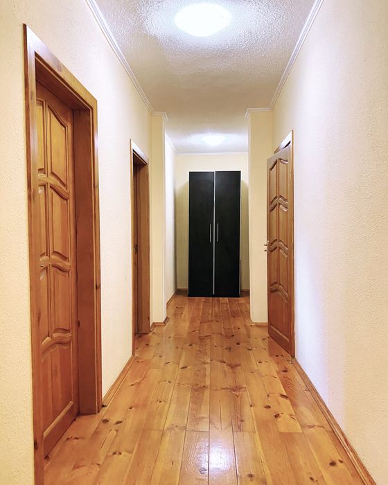 Посуточная аренда дома на Осокорках. Сауна, бильярд. Оренда подобово.