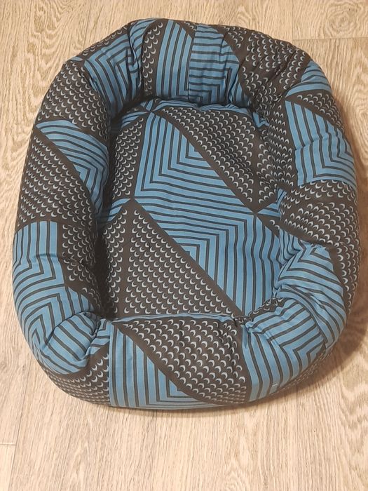 Нові лежаки для тварин | Лежанка для кота і цуценя | Новий лежак