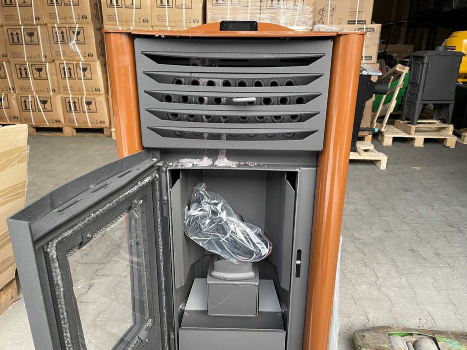 Piec powietrzny ekologiczny na pellet HELENA 8 kW Brązowy A++