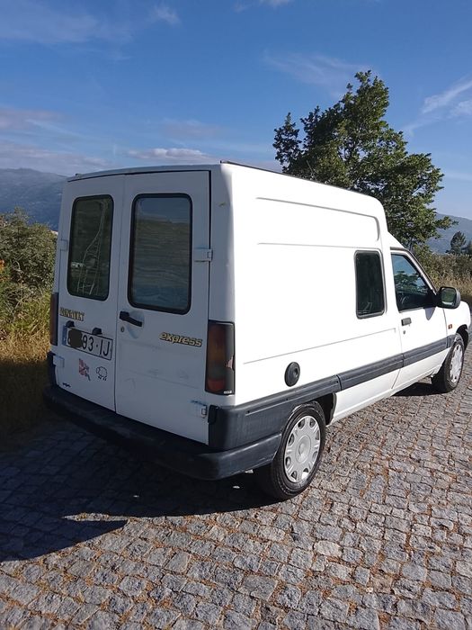 Renault Express + peças