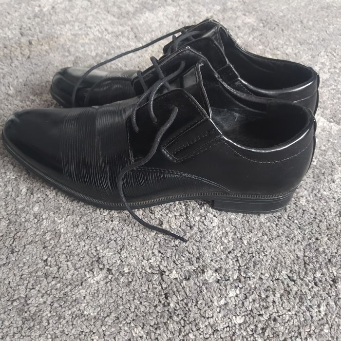 Buty  chłopięce r. 36