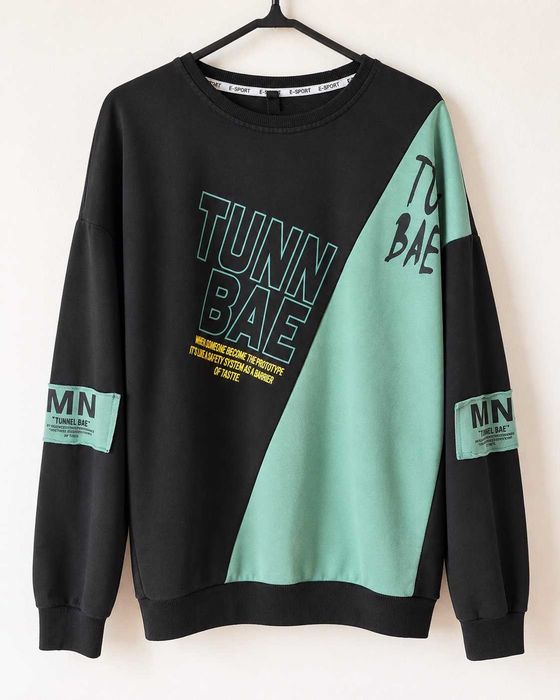 Sweatshirt preta e verde com estampado Tunnel Bae — Tamanho M (unisexo)