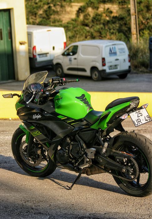 Kawasaki Ninja 650 KRT