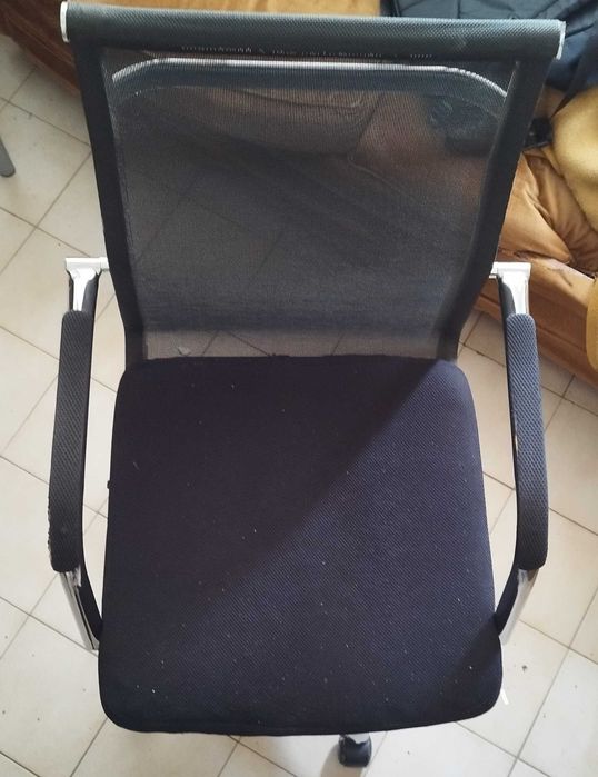 [Para Despachar] Cadeira gaming e outras usadas