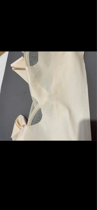 Bezszwowy biustonisz