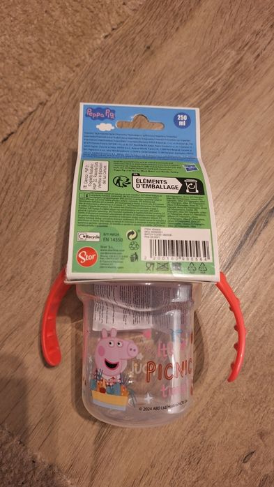 Kubek do picia Świnka Pepa