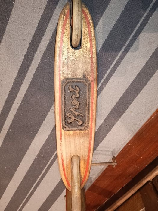 Vários artigos muito antigos